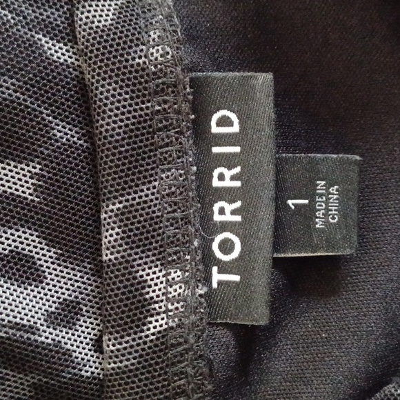 Torrid Dark Gray Leopard Mesh Midi Dress ** SZ 1 - Picture 6 of 9
